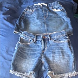 Jean shorts 🩳 and skirt